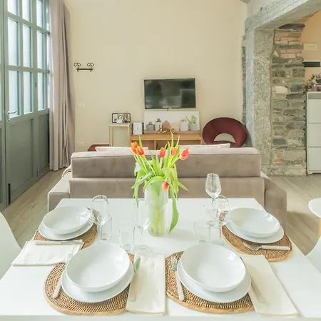 Apartament Romantic Escape Centre - Jacuzzi Parking Como