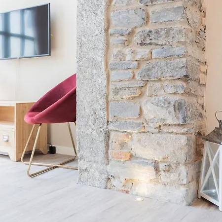 Romantic Escape City Centre With Jacuzzi Par... Apartament *