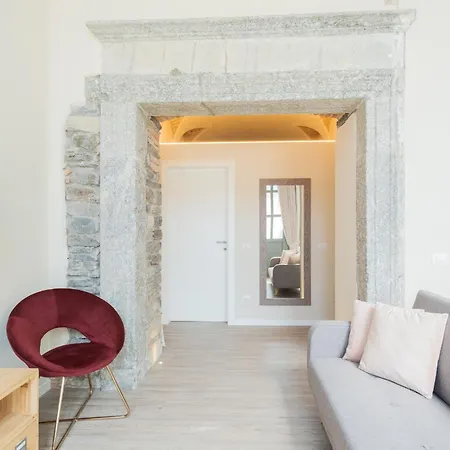 Romantic Escape City Centre With Jacuzzi Par... Apartament