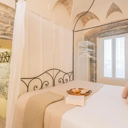 Apartament Romantic Escape City Centre With Jacuzzi Par... Como